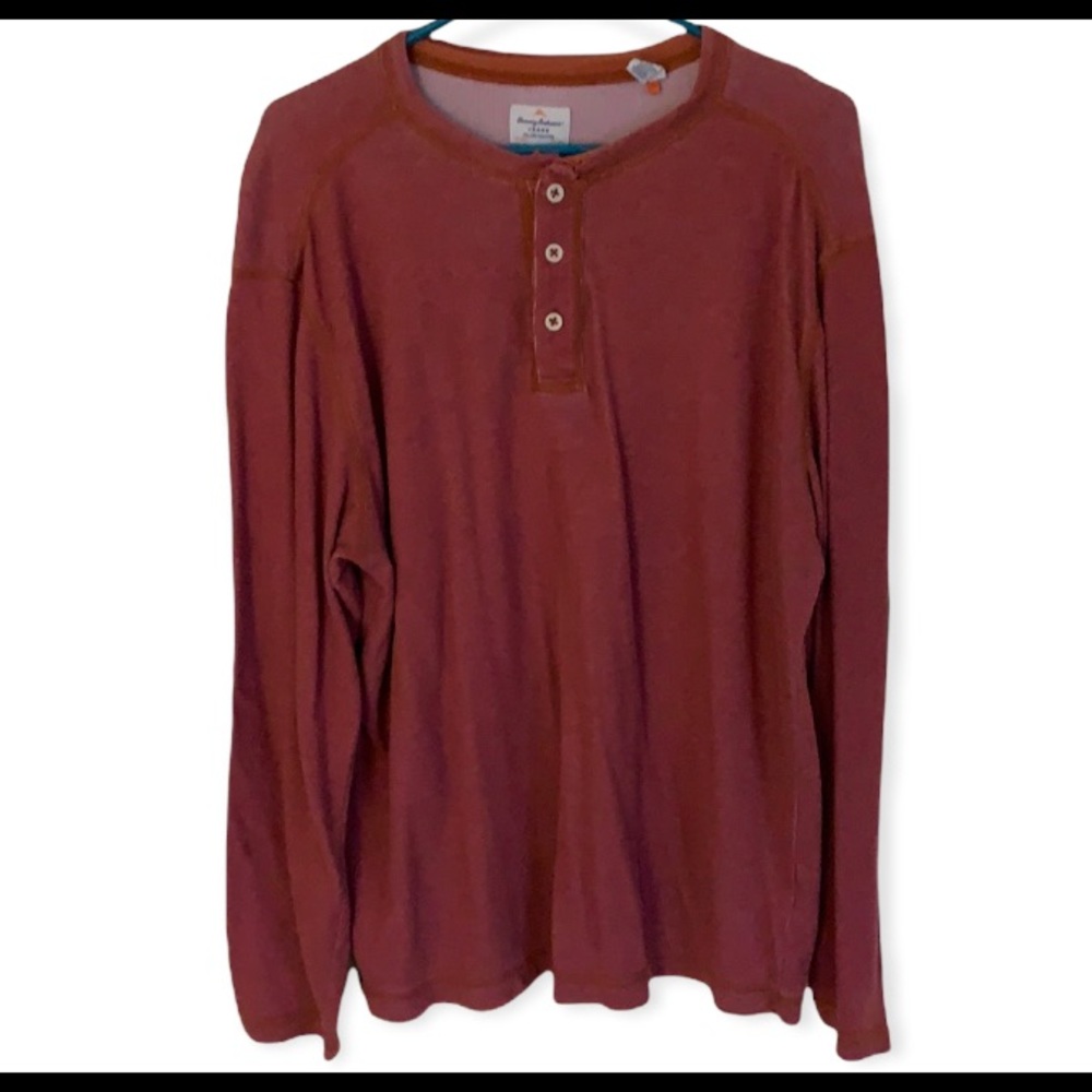 Tommy Bahama three button red sweater, xl
